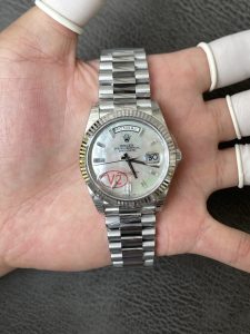 null Watch