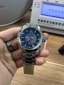 null Watch