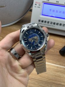 null Watch