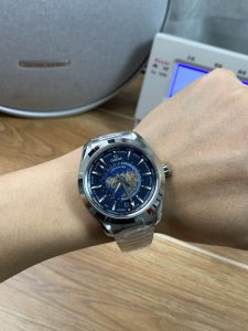 null Watch