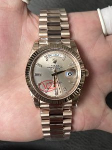 null Watch