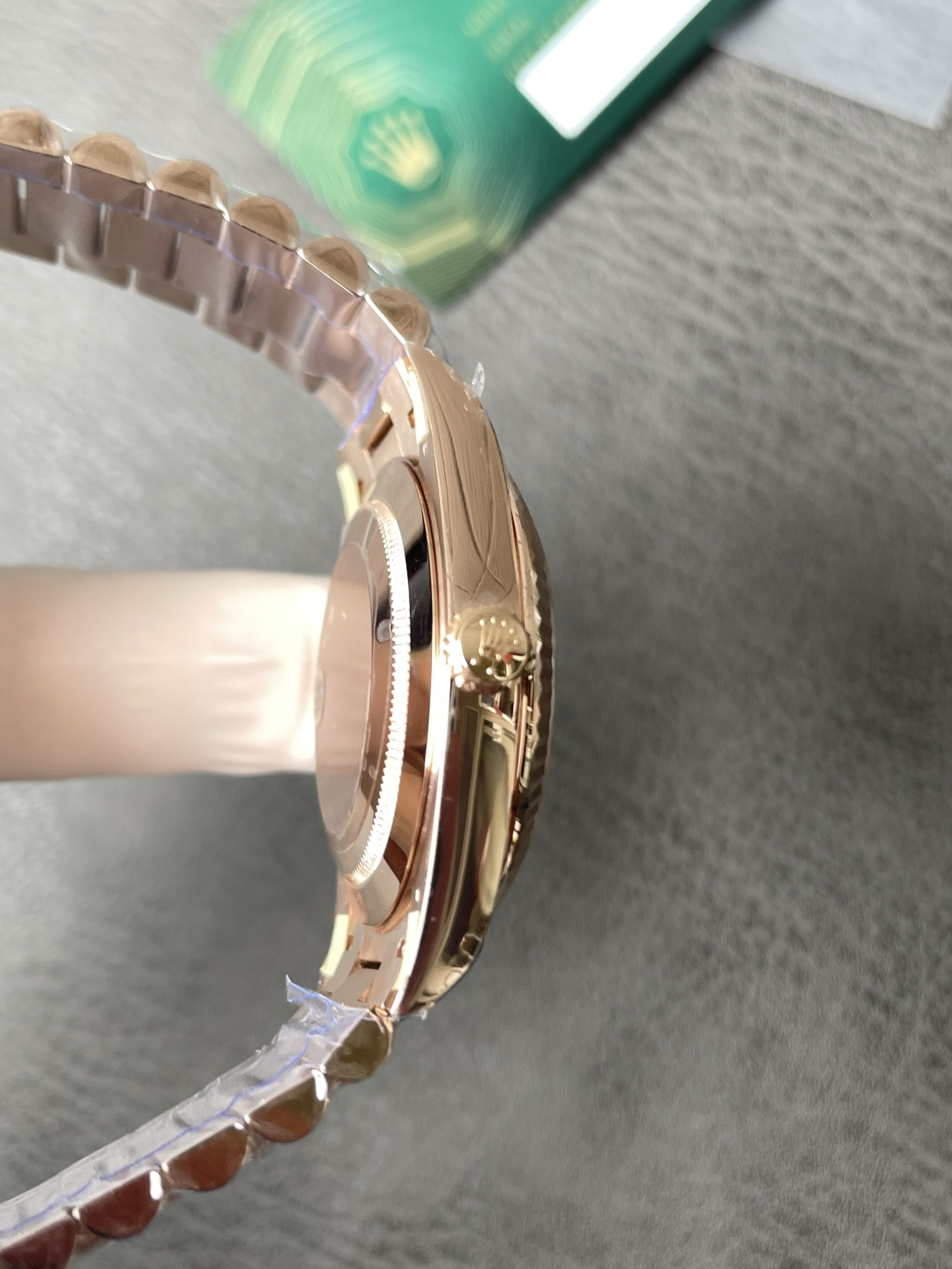 null Watch