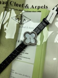 null Watch in Black