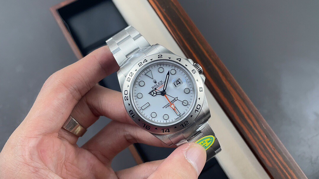 null Watch 862678 in White