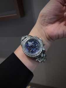 null Watch