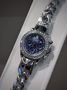 null Watch