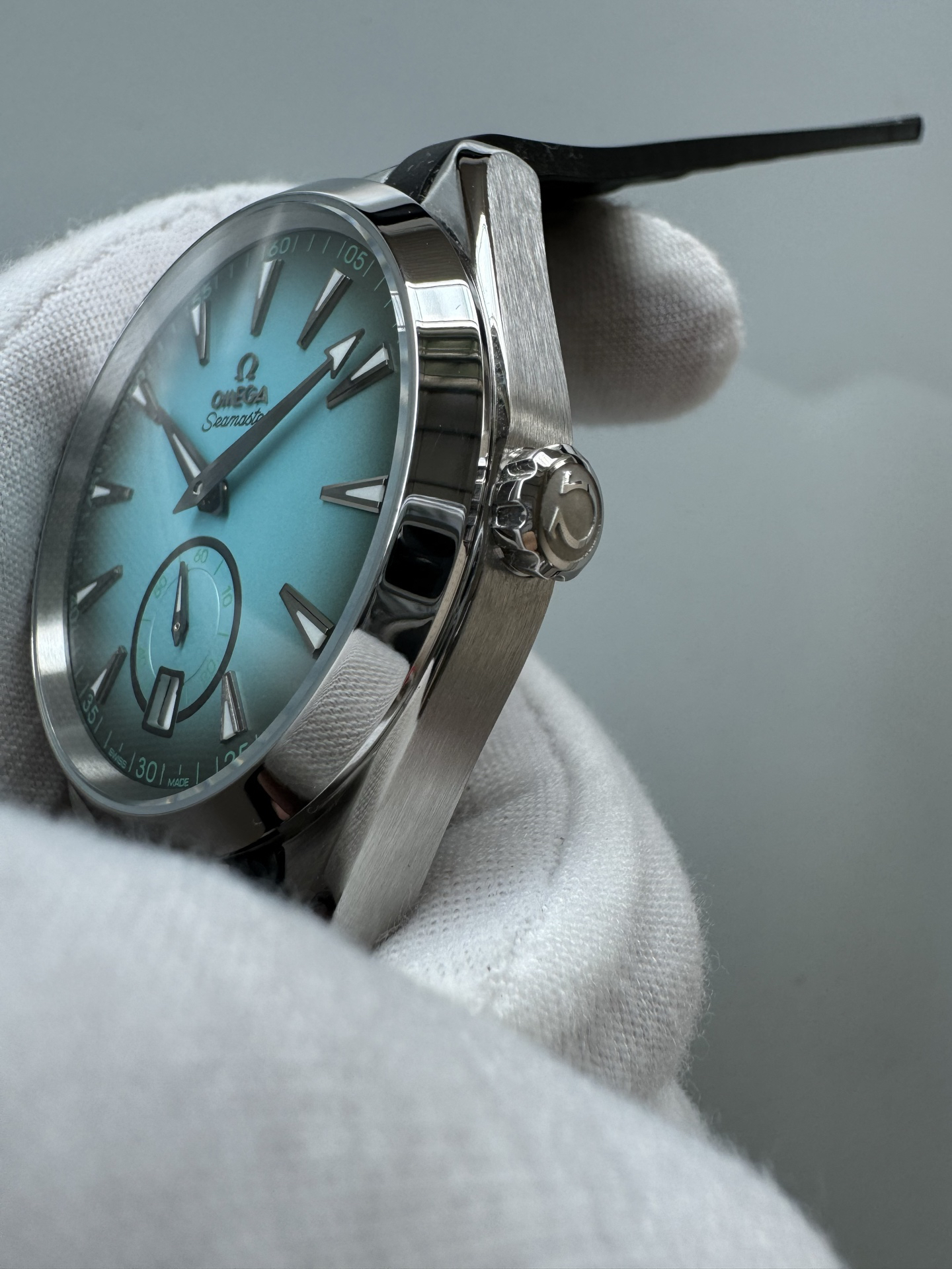 null Watch