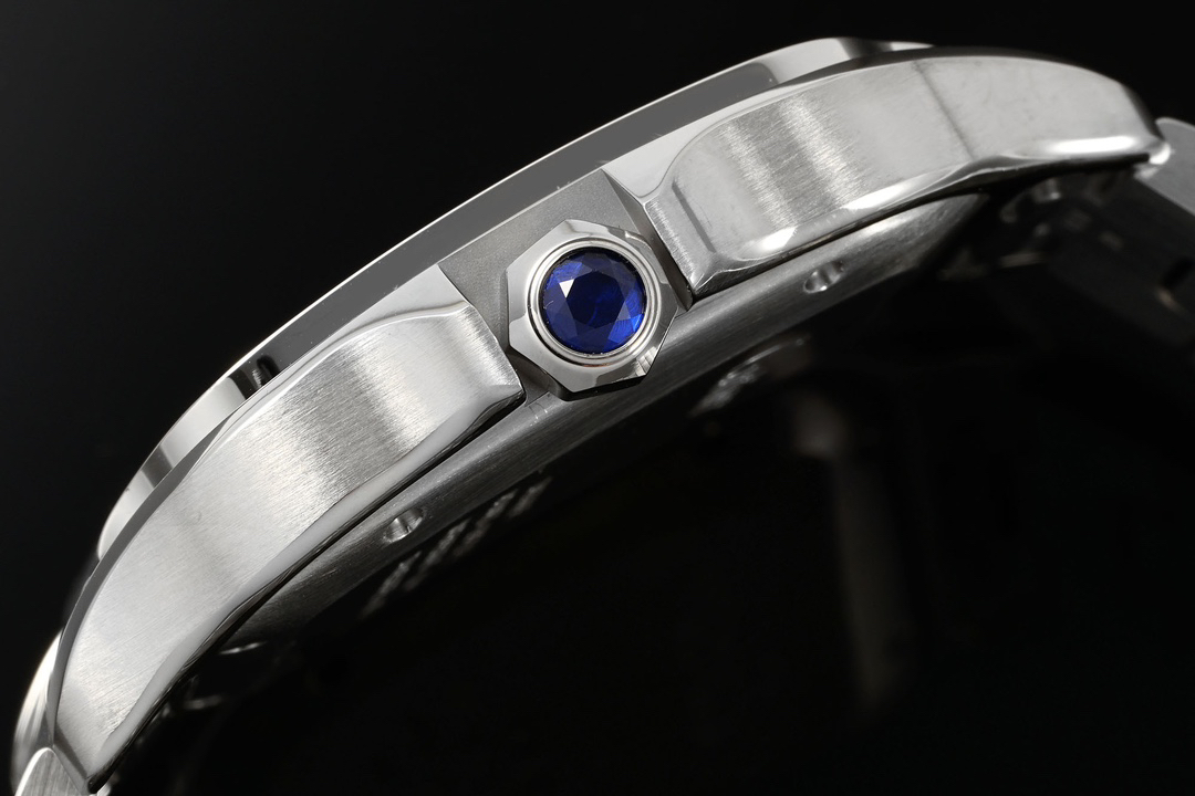 null Watch in Black