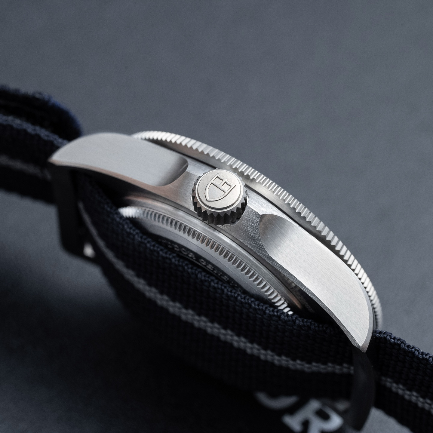 null Watch in Black