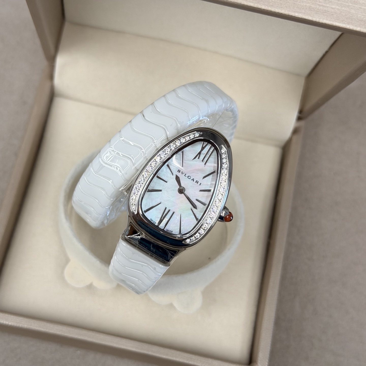 null Watch