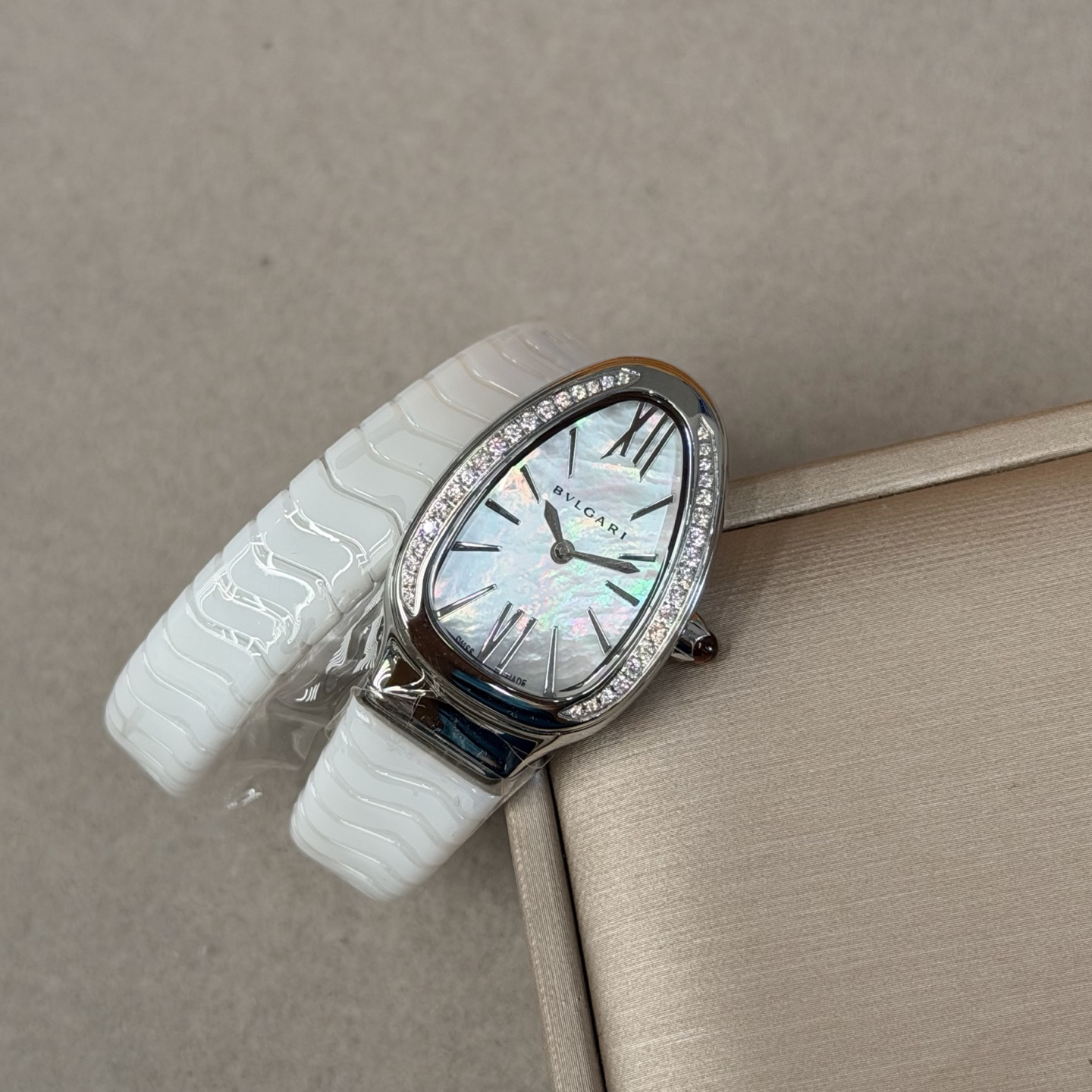 null Watch