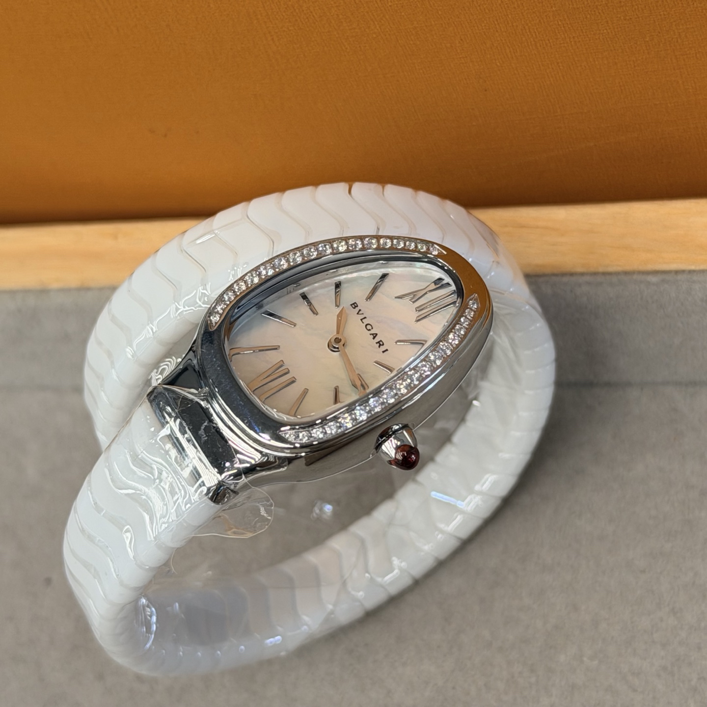 null Watch