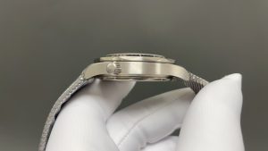 null Watch