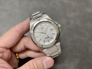 null Watch