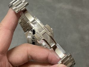 null Watch