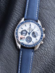 null Watch