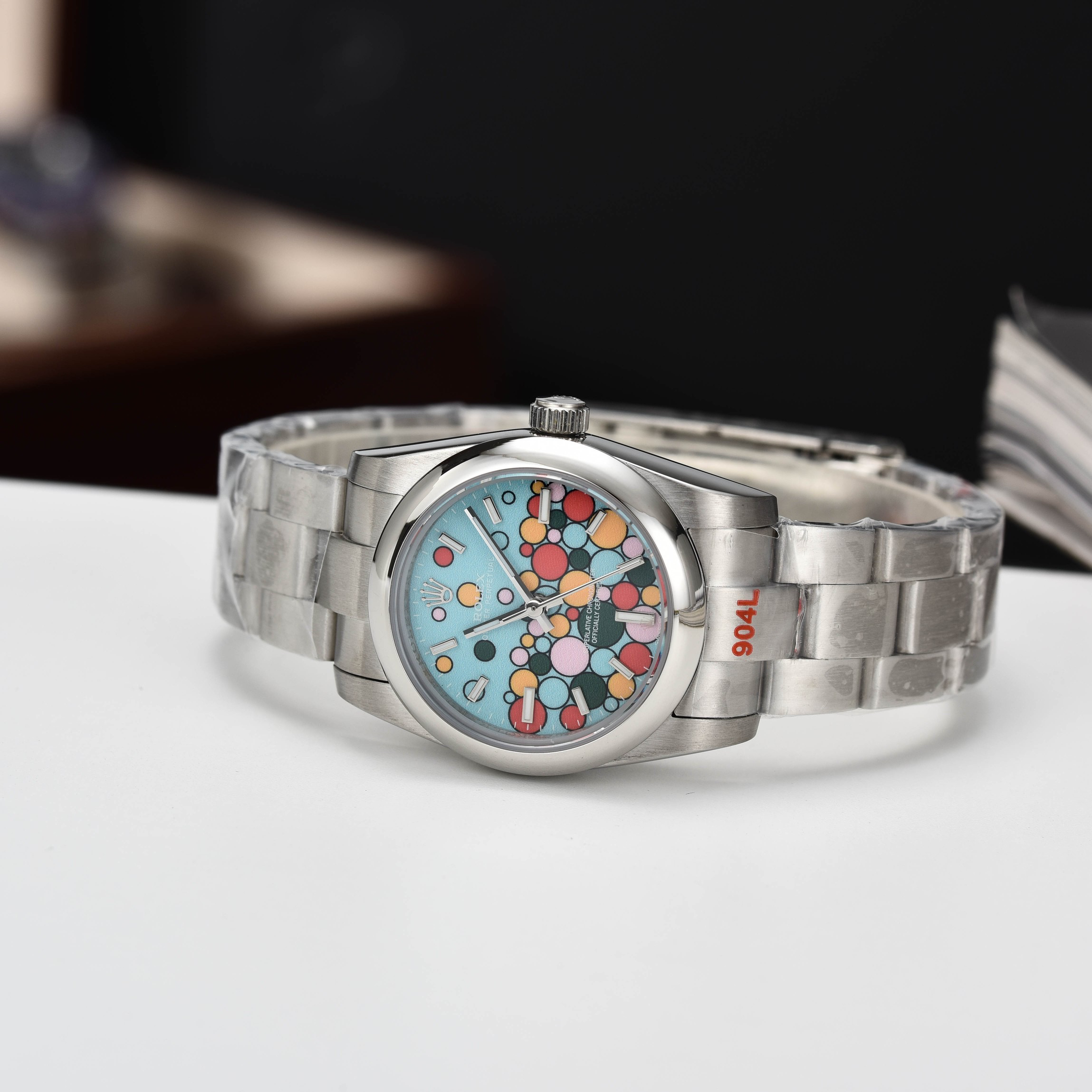 null Watch