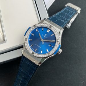 null Watch