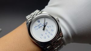 null Watch 126000 in Blue