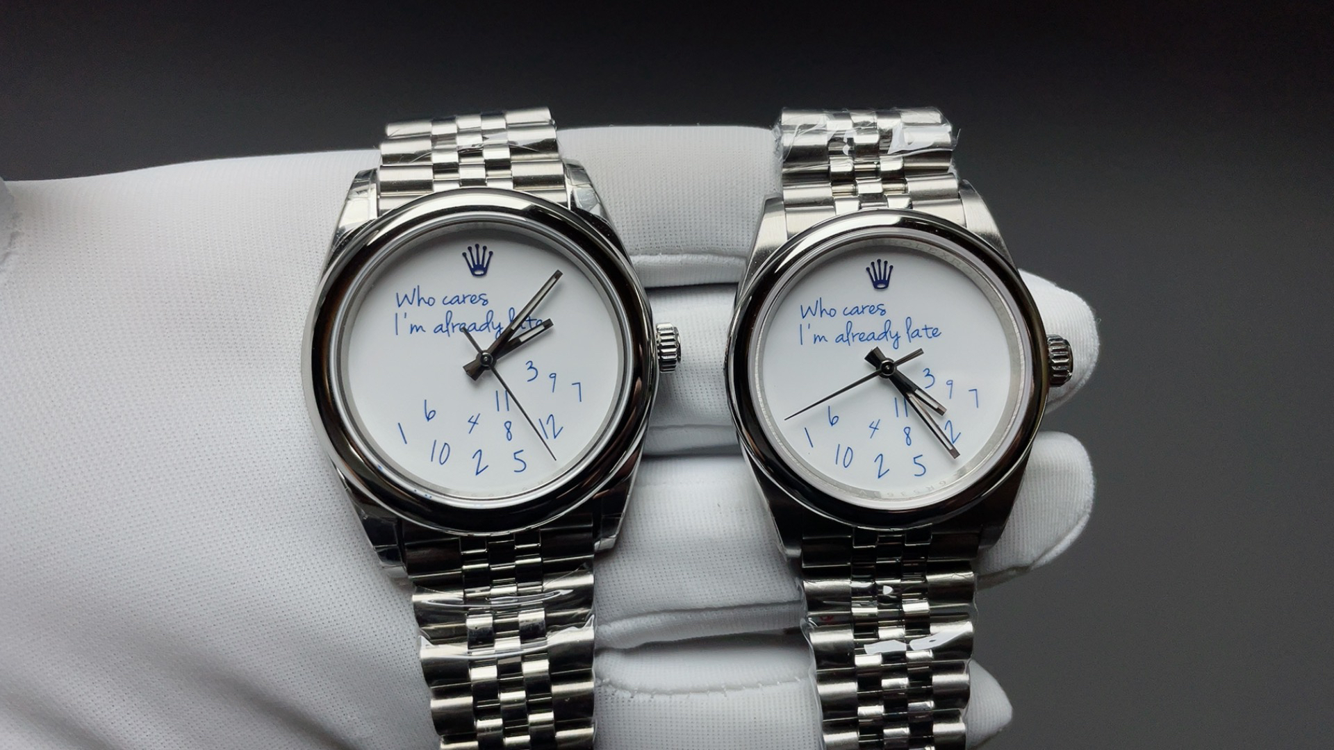 null Watch 126000 in Blue