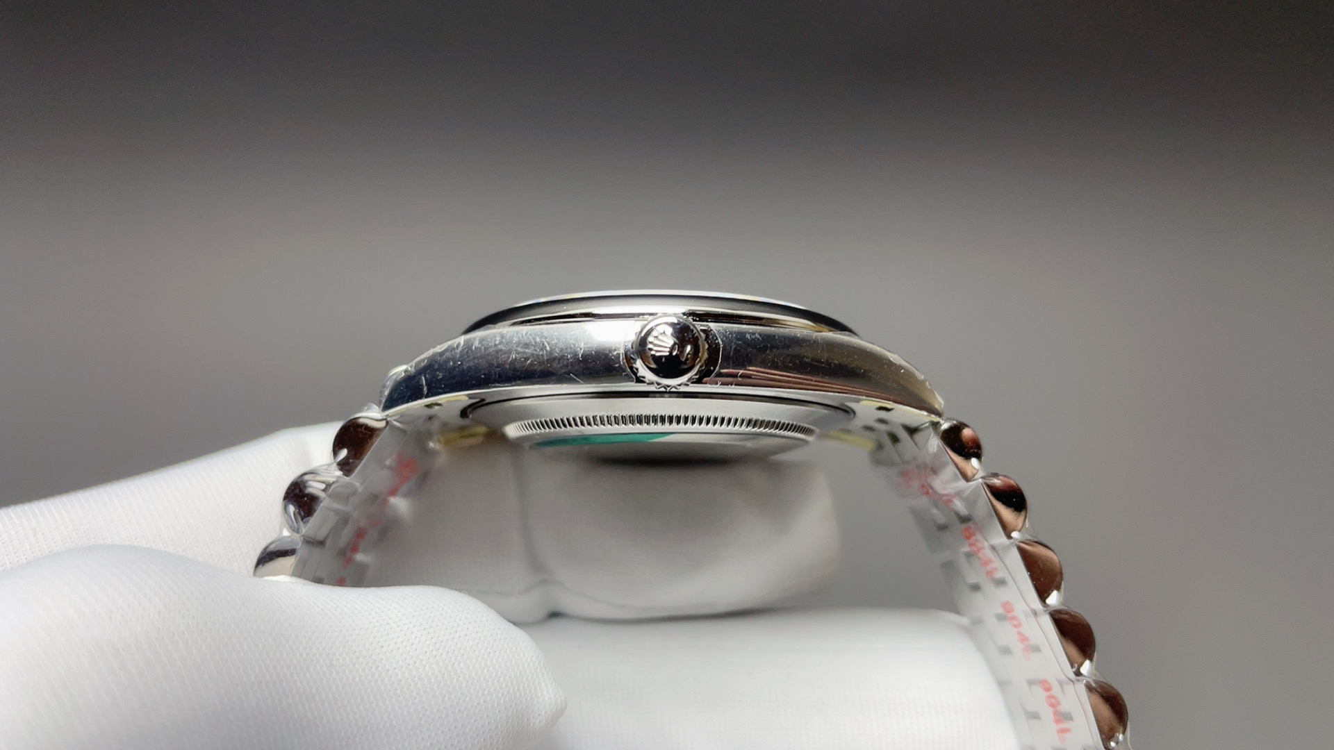 null Watch 126000 in Blue