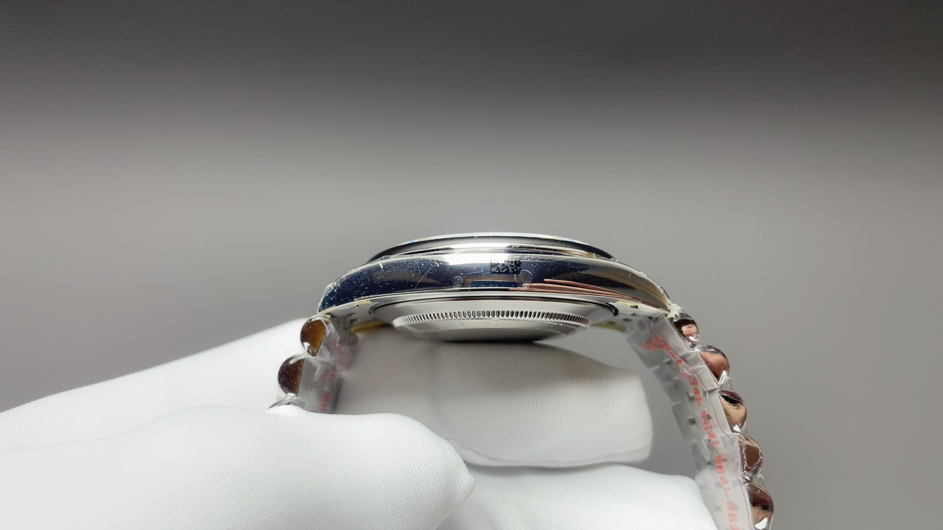 null Watch 126000 in Blue