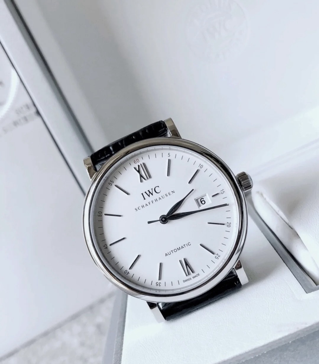 null Watch