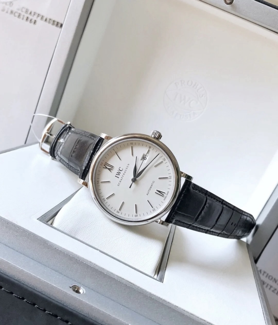 null Watch