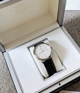 null Watch