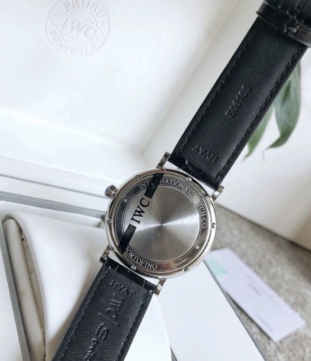null Watch
