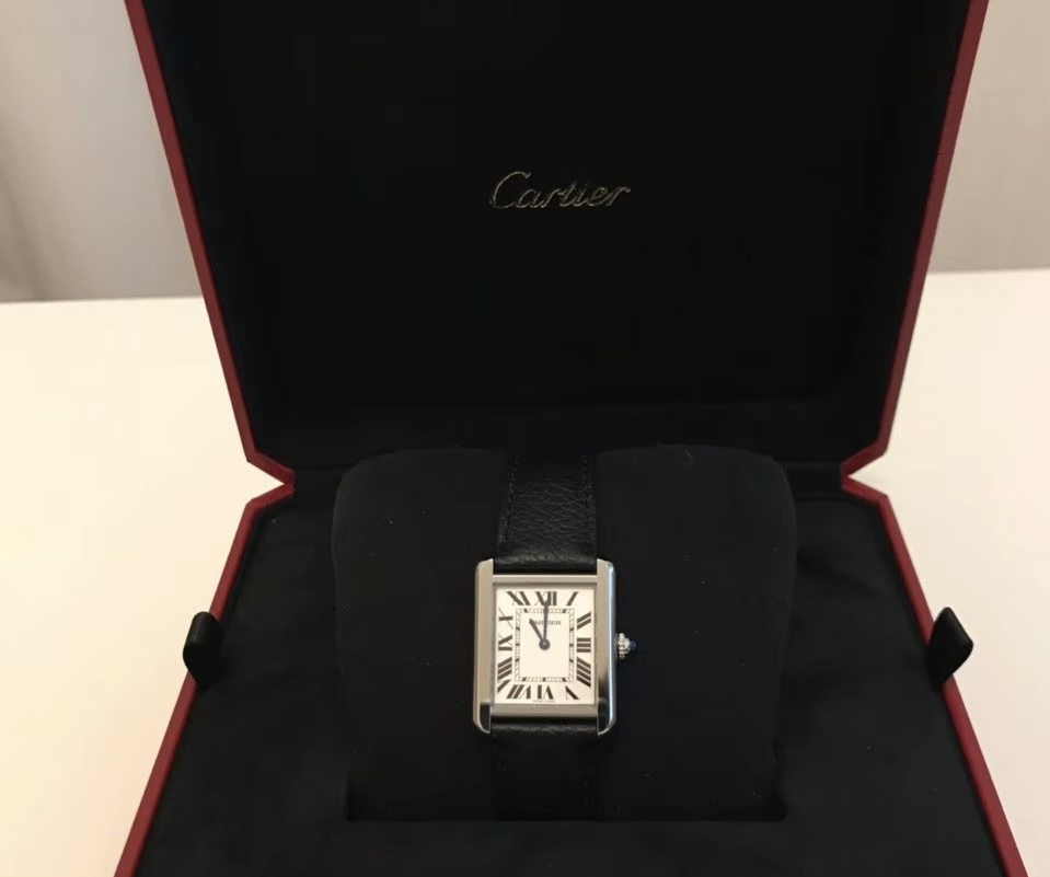 null Watch in White