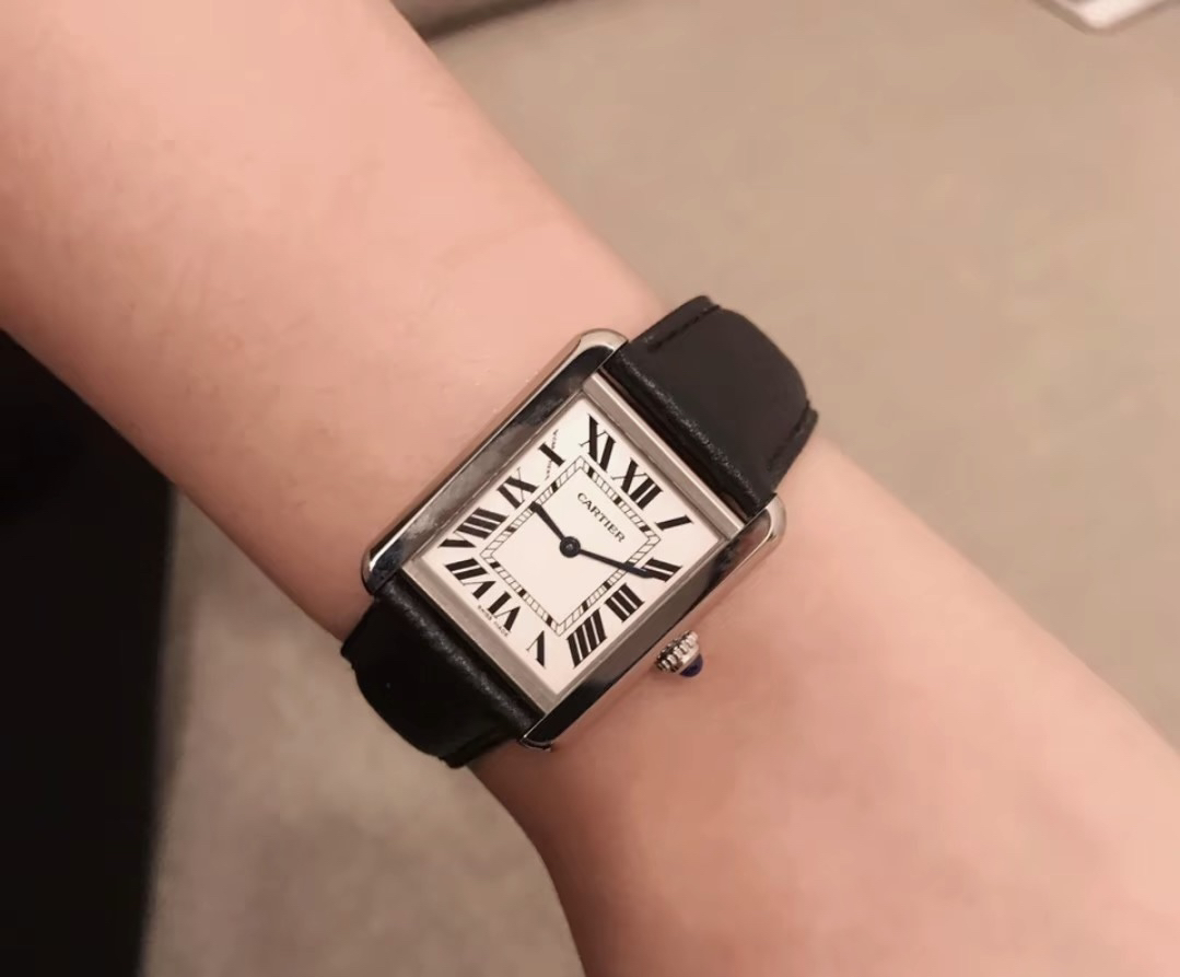 null Watch in White