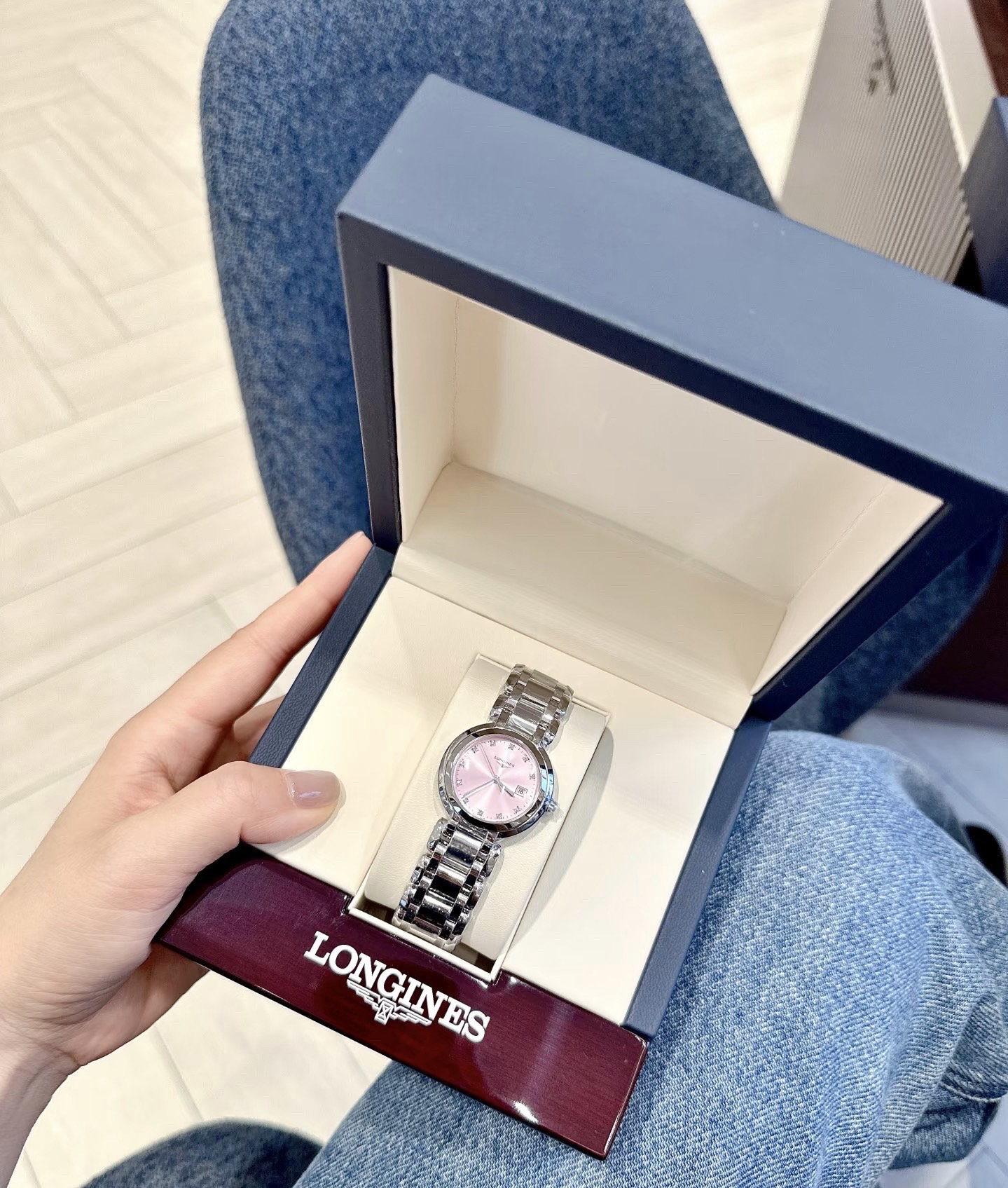 null Watch