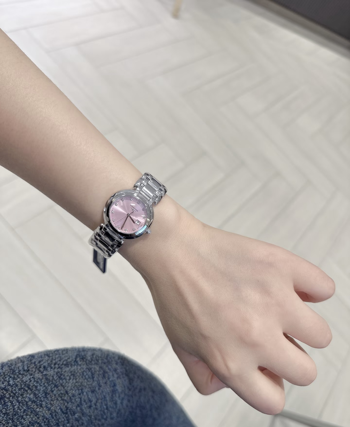 null Watch