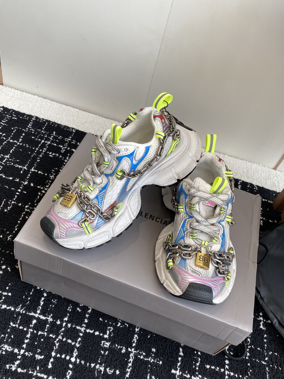 Balenciaga Sneakers - view 5