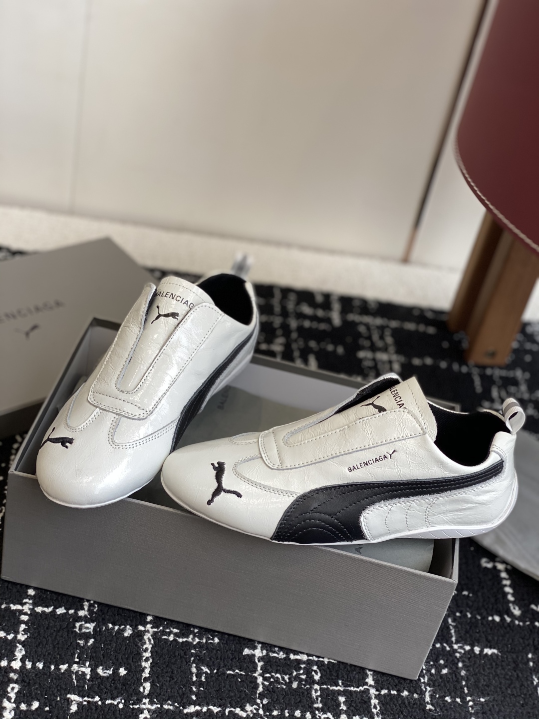 Sneakers - view 3