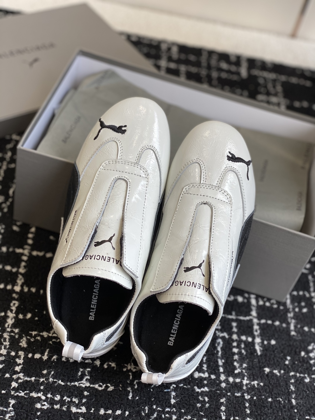 Sneakers - view 4