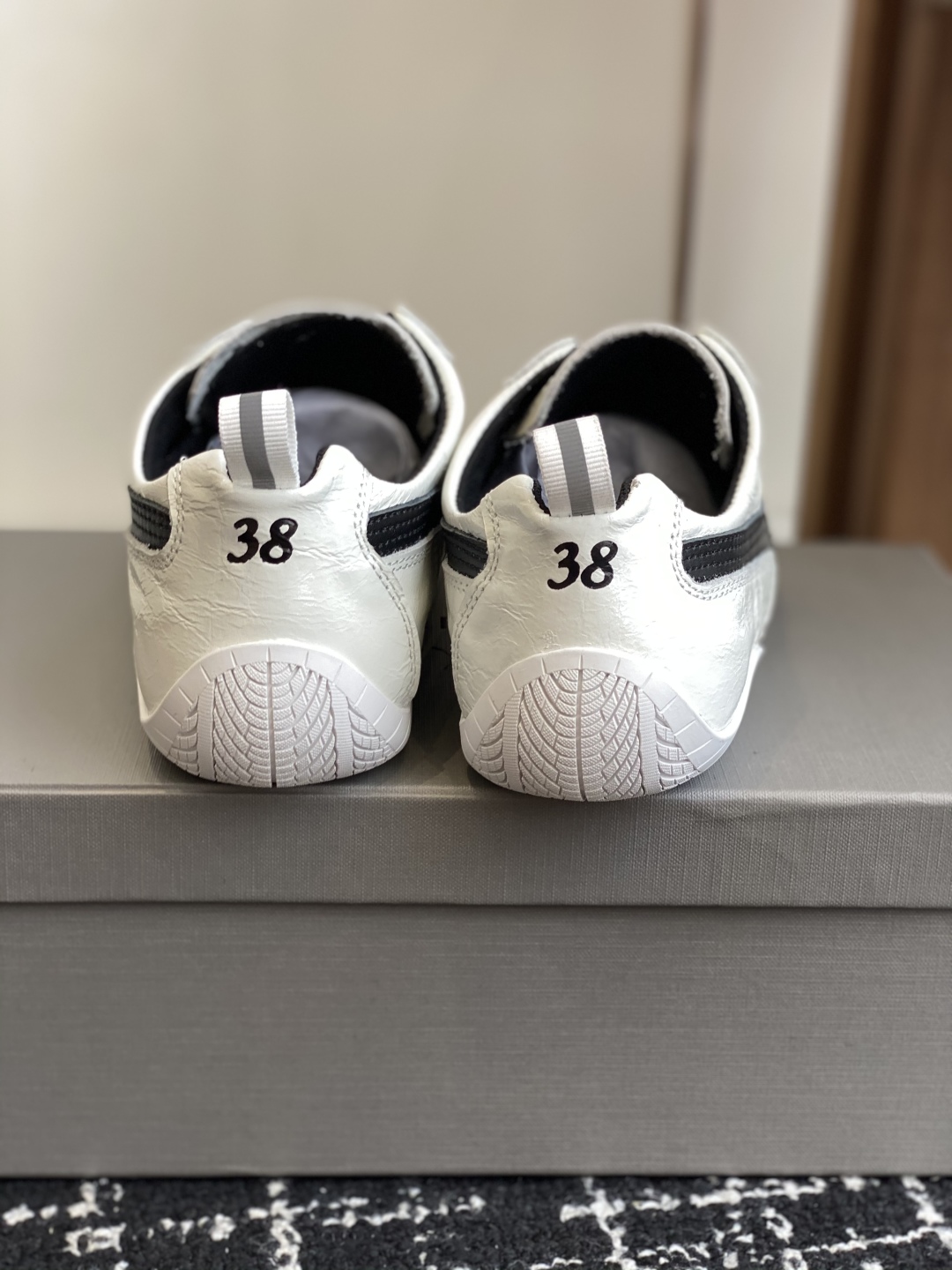 Sneakers - view 8