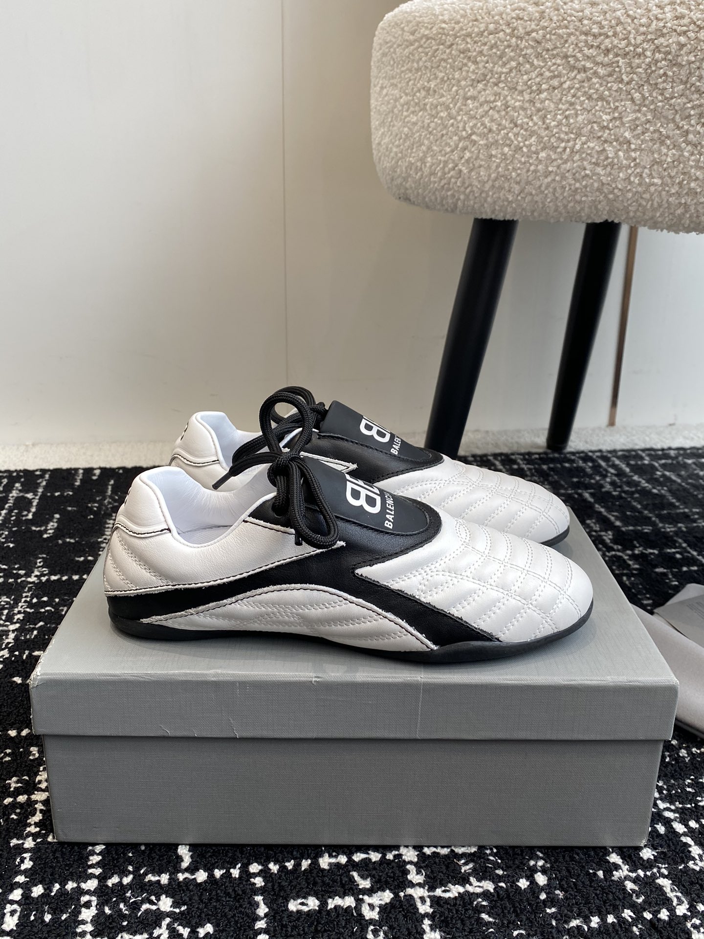 Balenciaga Shoes - view 1