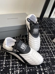 Balenciaga Shoes - view 3