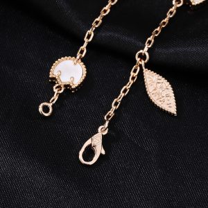Van Cleef & Arpels Bracelet - view 2
