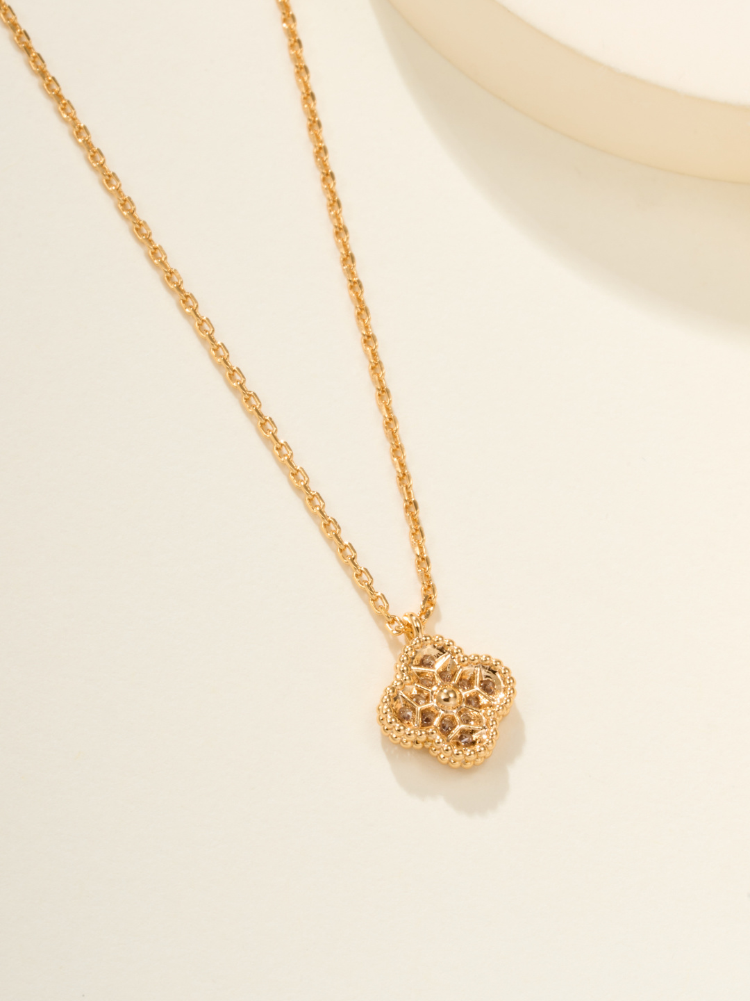Van Cleef & Arpels Necklace - view 8