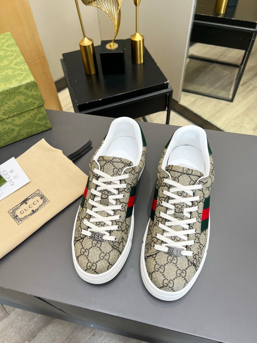 Gucci Sneakers - view 7