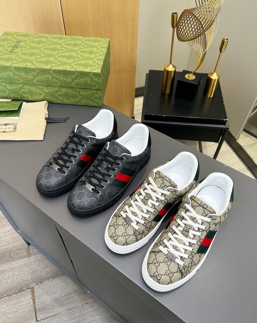 Gucci Sneakers - view 9