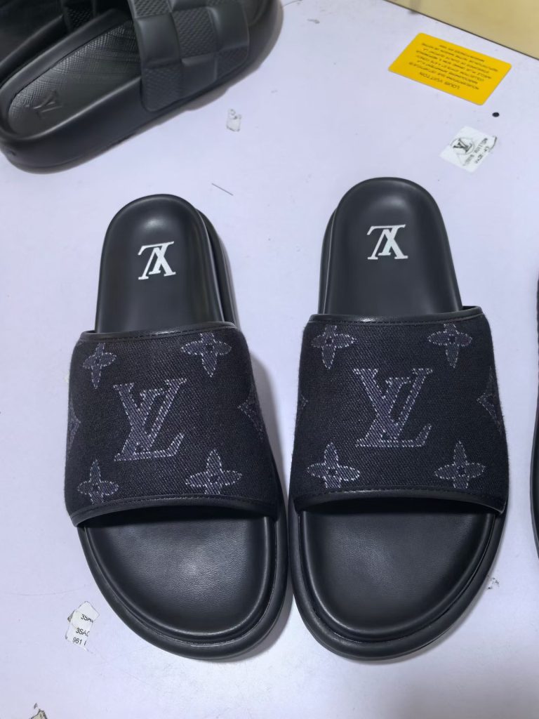 Louis Vuitton Slides - view 1