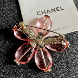 Brooch - view 7