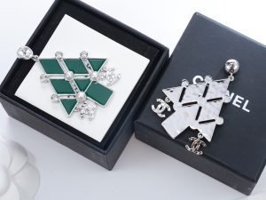 Chanel Jewelry - view 3