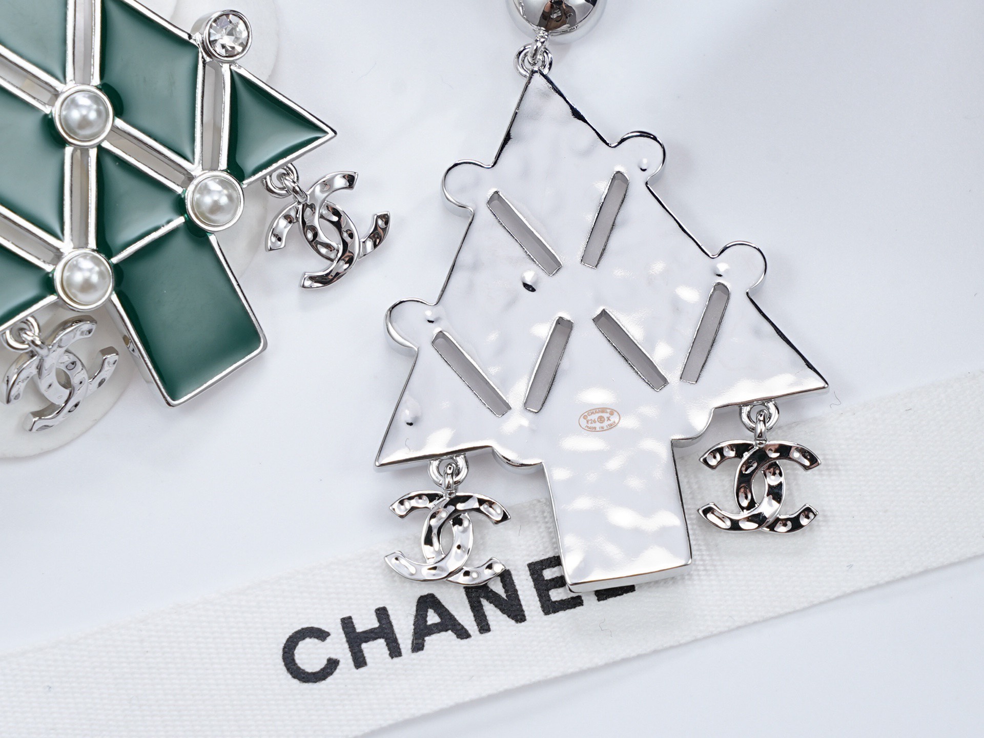 Chanel Jewelry - view 4