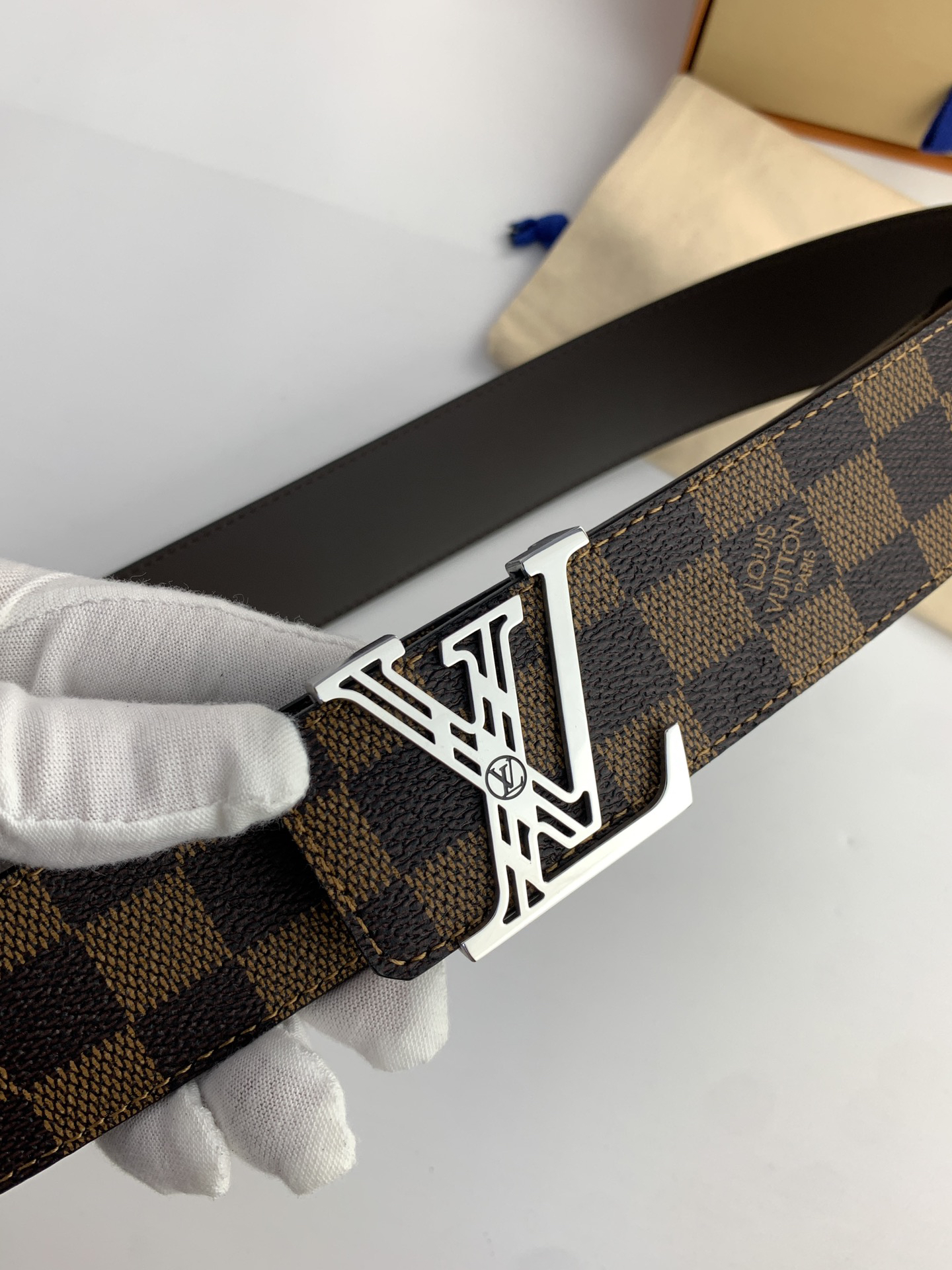 Louis Vuitton Belt - view 1