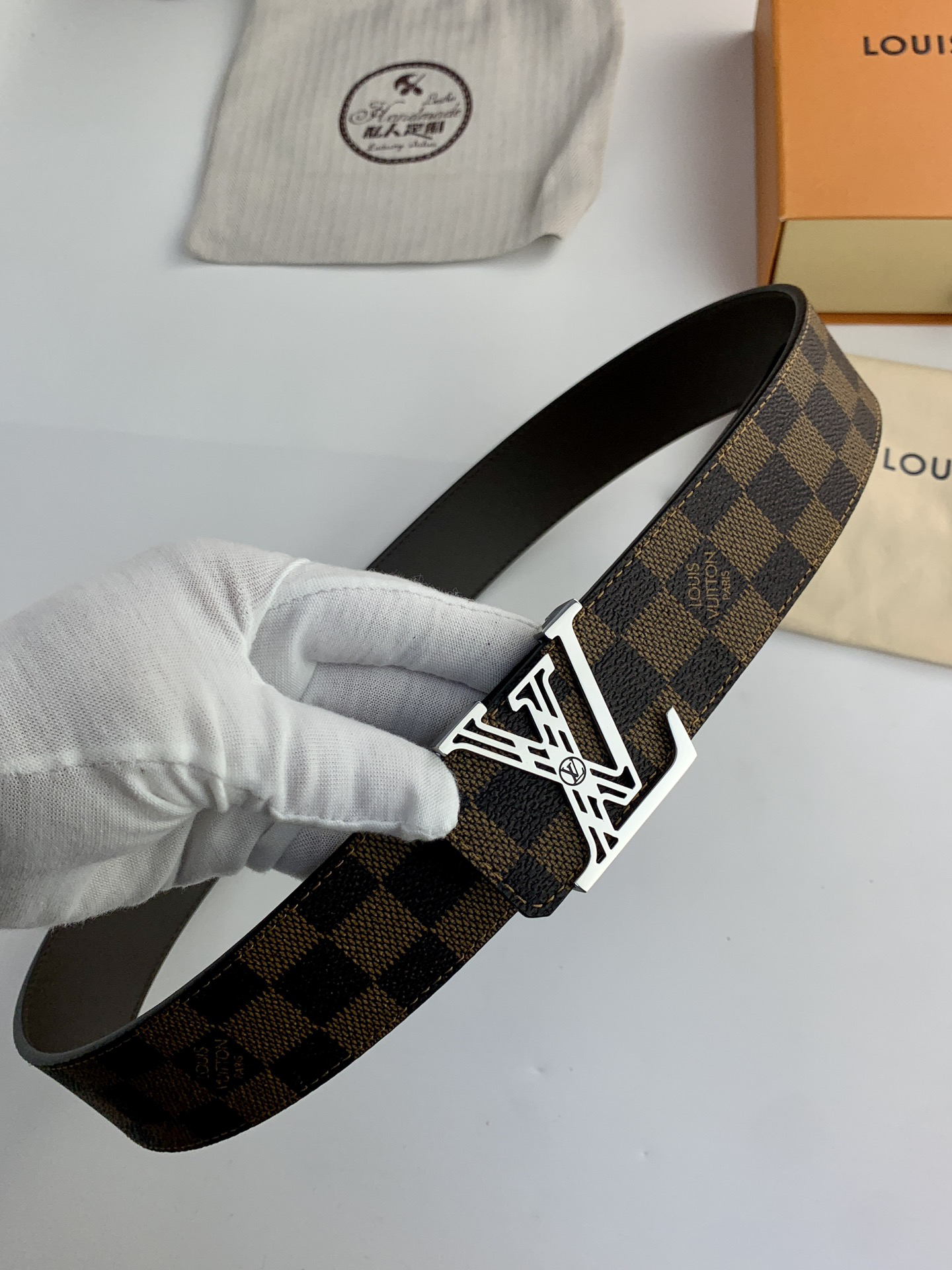 Louis Vuitton Belt - view 5